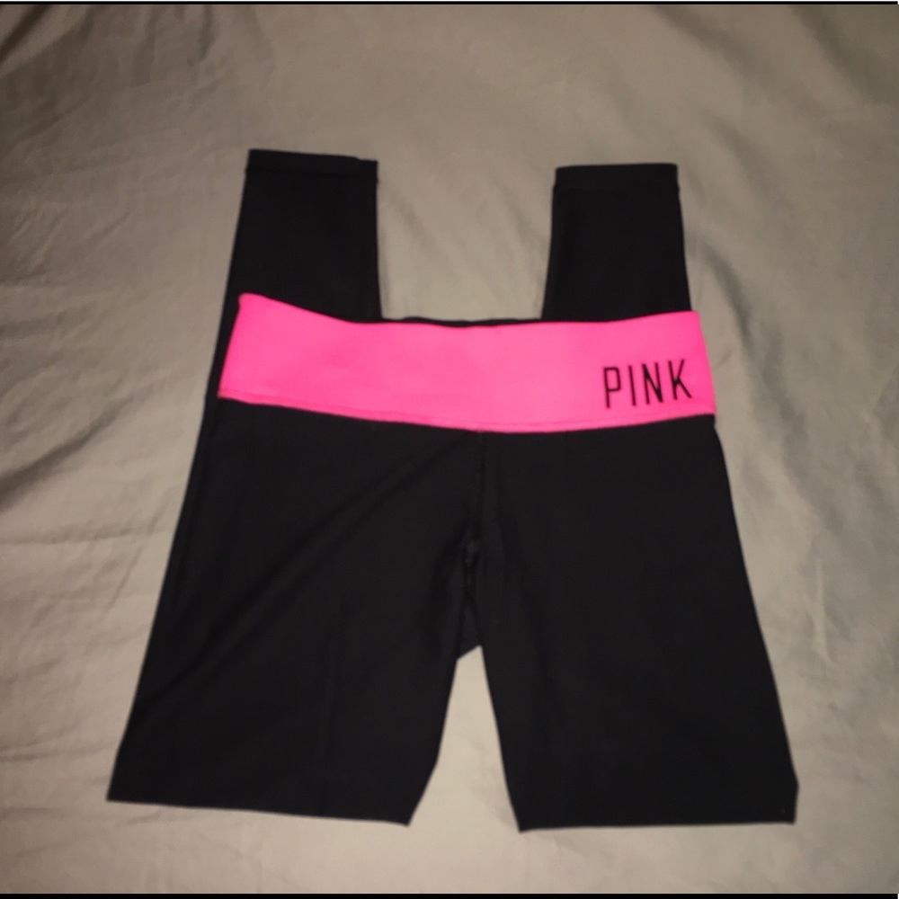 Victoria’s Secret Pink Ultimate Yoga Leggings